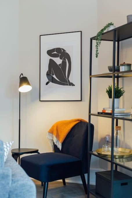 Stylish Stirling Apartment - Free Parking Esterno foto