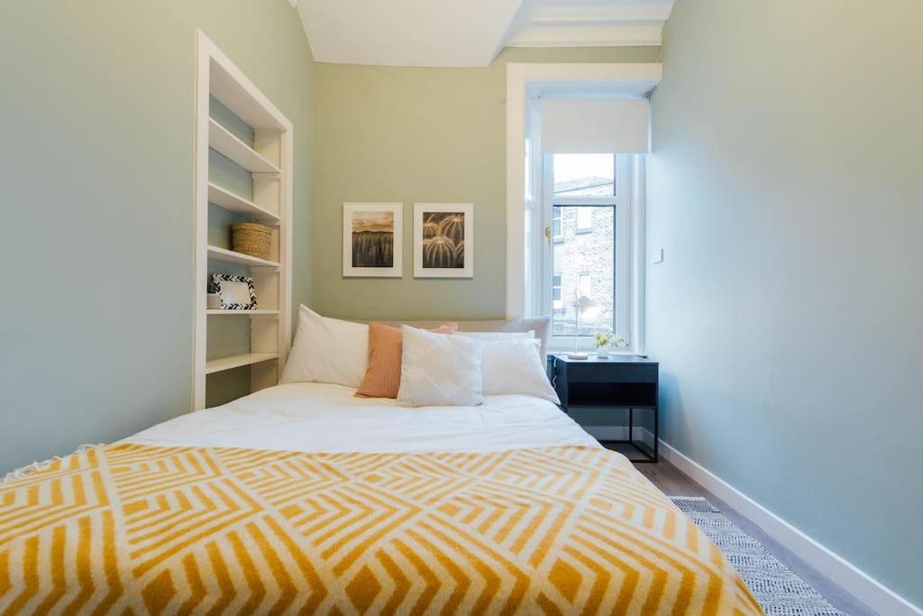 Stylish Stirling Apartment - Free Parking Esterno foto