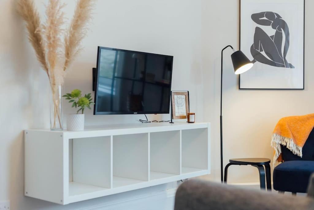 Stylish Stirling Apartment - Free Parking Esterno foto
